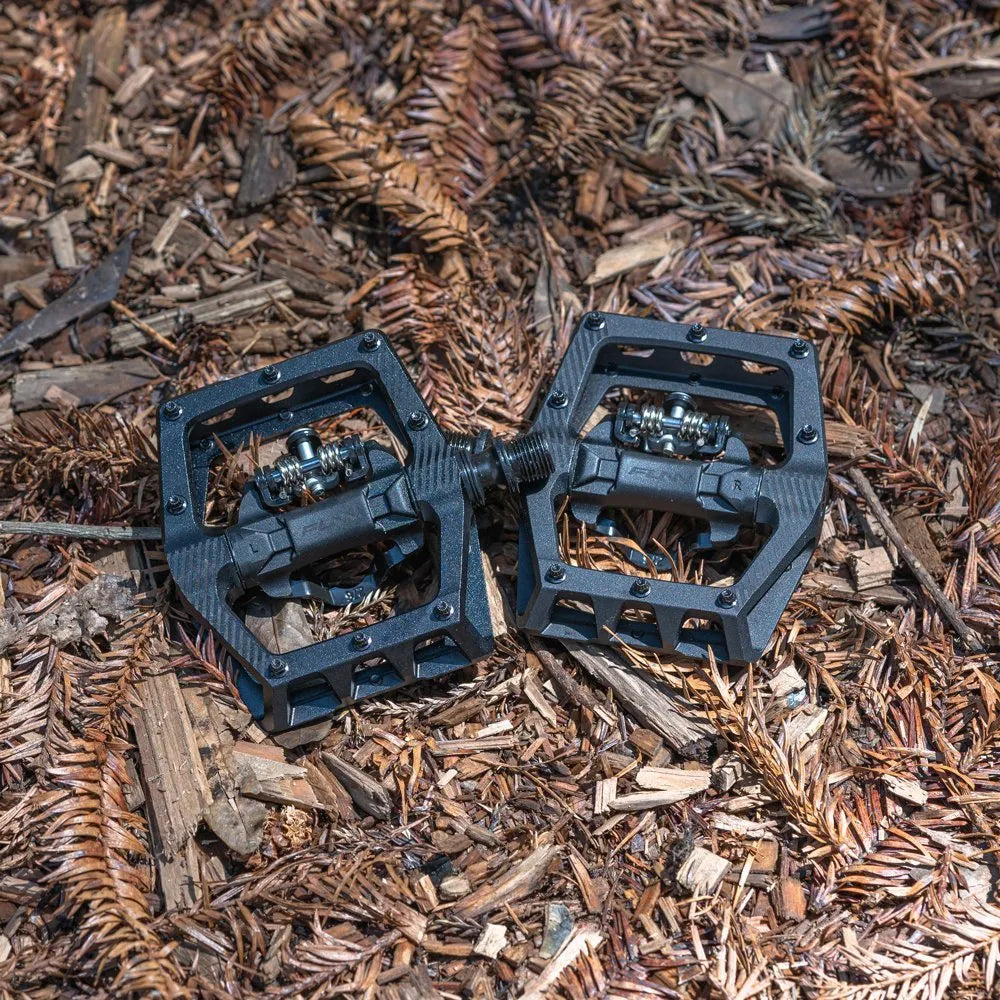 Funn mountain bike components - Ripper2 Clipless Pedals Single Side in a white background.