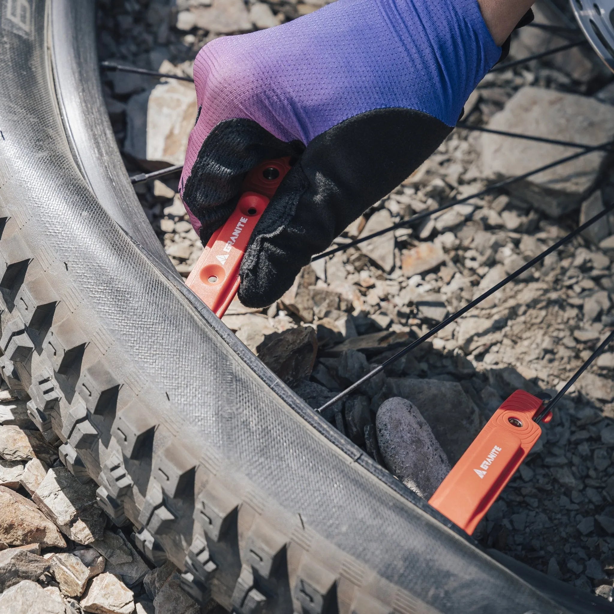 Durable Granite Talon MTB tire levers with quick-link remover for chain repair.